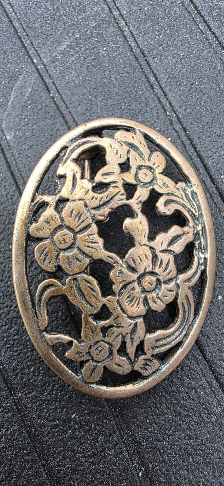 Antieke Zilveren Filigraan Broche met Floraal Ontwerp, Ophalen, Gebruikt, Minder dan 4 cm, Zilver