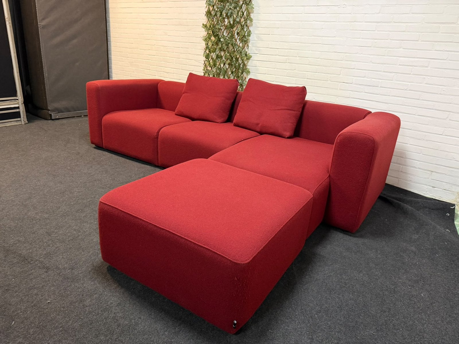 Hay mags sofa - rood - Gratis Levering, Ophalen of Verzenden, Zo goed als nieuw