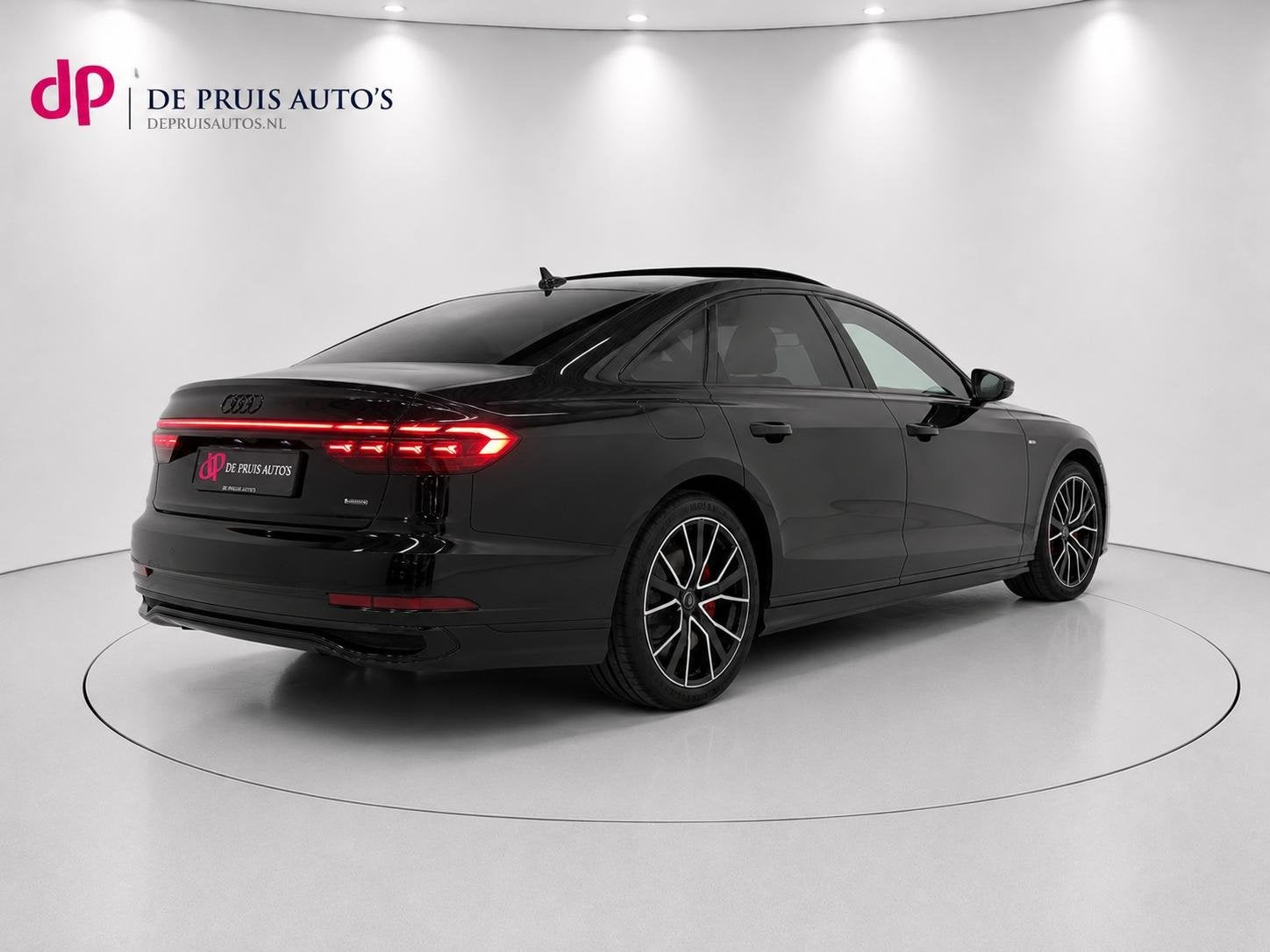 Audi A8 60 TFSI e quattro Matrix Pano HeadUp B&O softclose 2, Auto's, Audi, Gebruikt, 2995 cc, 2500 kg, Zwart