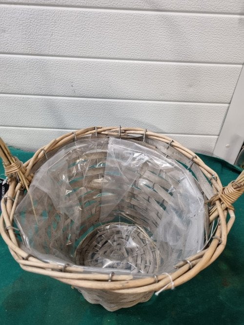 plantenmand met plastic en hengselcountryfield, Huis en Inrichting, Ophalen of Verzenden, 'T Olde Gre-j, Info@toldegrej.nl, Endepoelstraat 20f Didam
