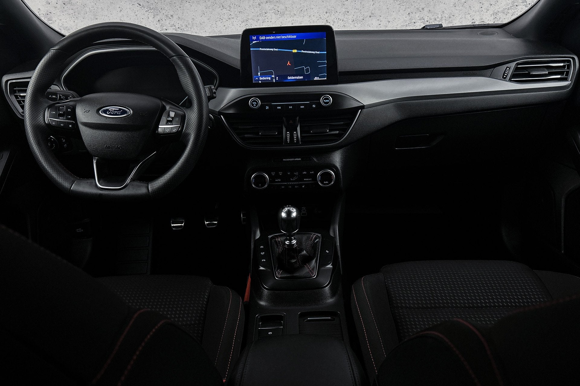 Ford Focus 1.0 EcoBoost Hybrid ST Line | Camera | LED | Stoe, Auto's, Ford, Stof, Gebruikt, Met garantie (alle), Zwart