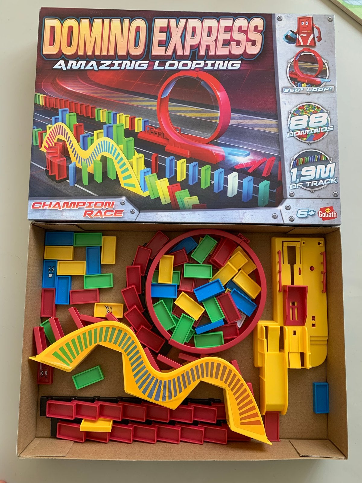 Domino Express Amazing Looping - Champion Race, Kinderen en Baby's, Speelgoed | Overig, Zo goed als nieuw, Jongen of Meisje, Ophalen of Verzenden