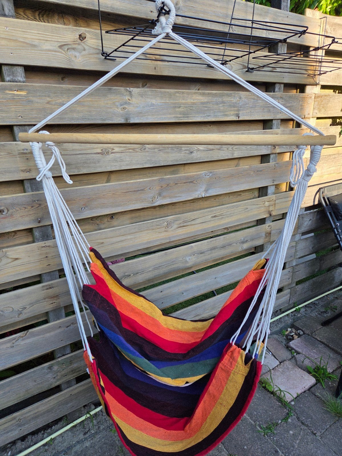 Kleurrijke hangstoel / schommelstoel voor binnen en buiten, Ophalen, Zo goed als nieuw, Eenpersoons, Binnen