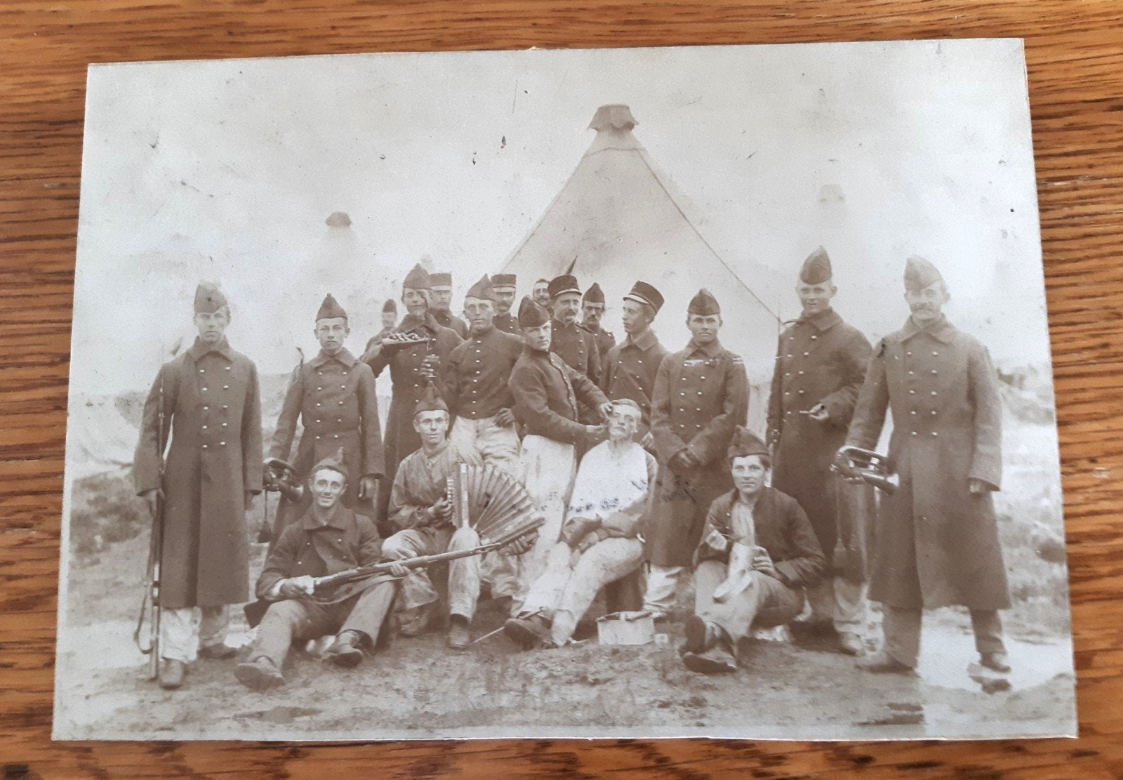 Kartonnen Foto WOl B.van der Heiden Amsterdam, Ophalen of Verzenden, Landmacht, Nederland, Foto of Poster
