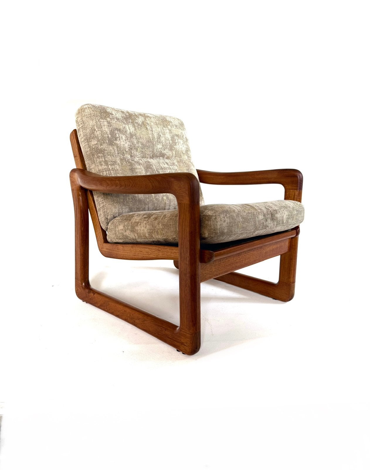 Vintage fauteuil + 3-zits, Holsterbro Møbelfabrik ‘80, Holstebro, Vintage retro buisframe design rotan webbing papercord deens