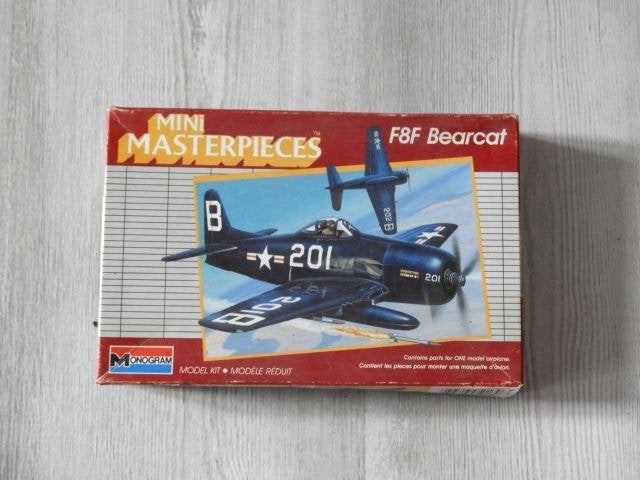 F8F Bearcat met MicroScale decals, 1:72 tot 1:144, Zo goed als nieuw, Vliegtuig, Ophalen