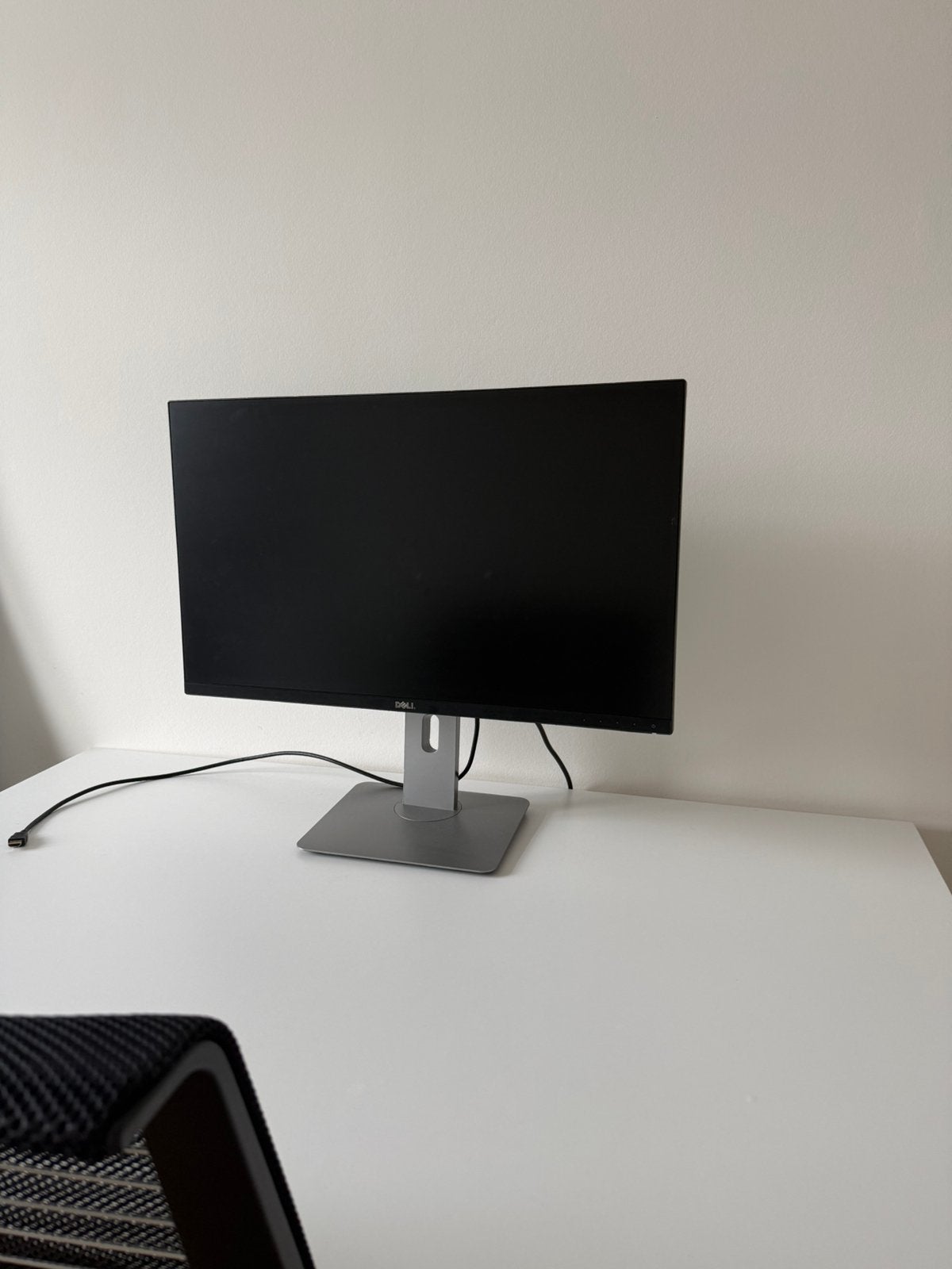 Dell UltraSharp U2715H – 27 inch QHD (1440p) IPS Monitor, Ophalen, HDMI, IPS, In hoogte verstelbaar