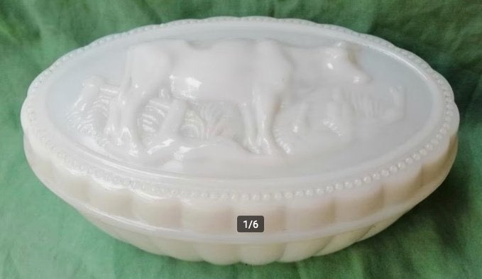 Vallérysthal opaline boterpot met koe, Antiek en Kunst, Ophalen of Verzenden