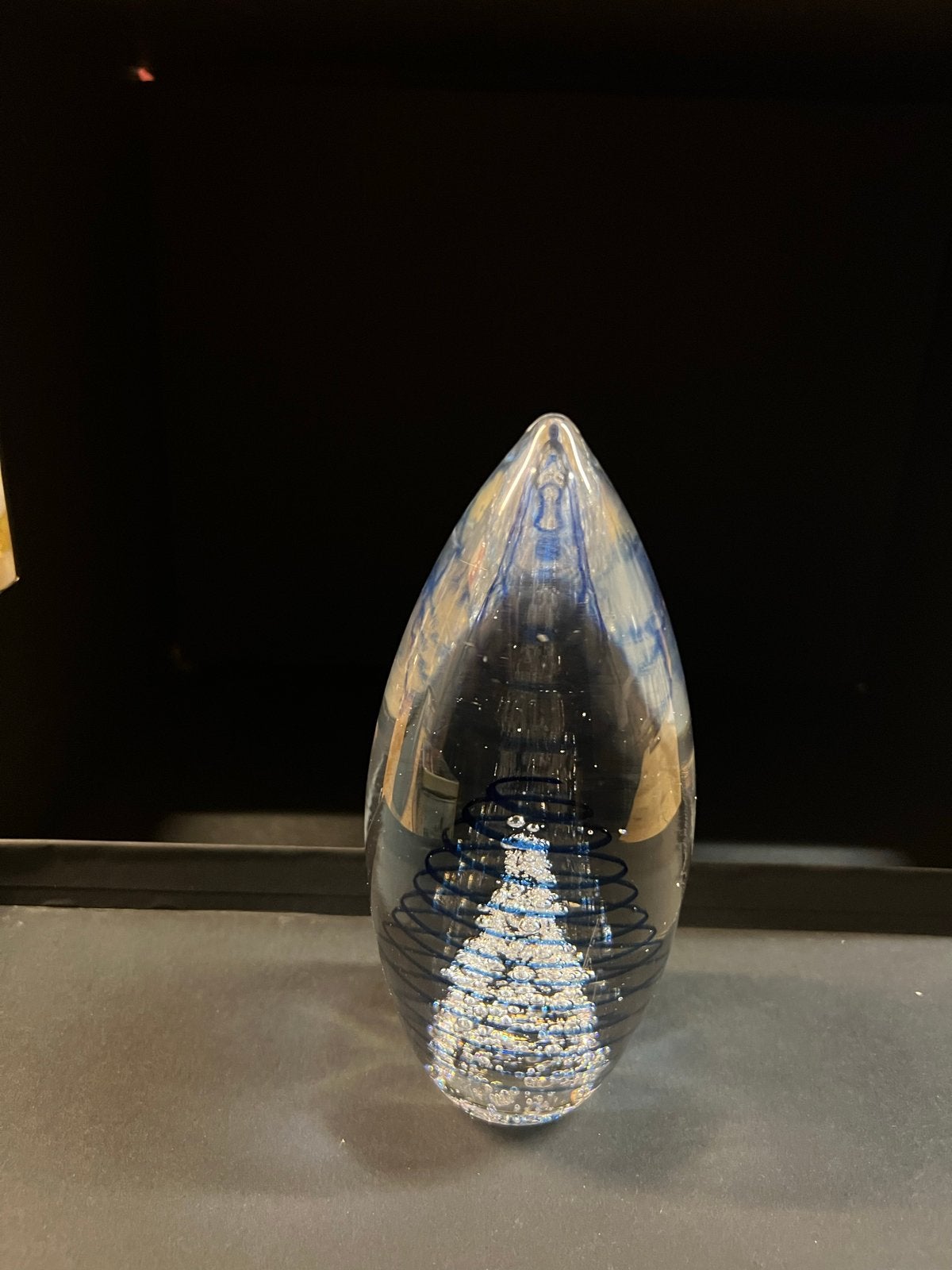 Glazen presse-papier met blauwe spiraal en bubbels, Ophalen of Verzenden