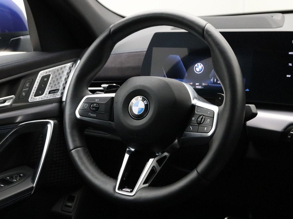 BMW X2 sDrive20i M Sport (bj 2025, automaat), Auto's, BMW, X2, 156 pk, Met garantie (alle), Blauw