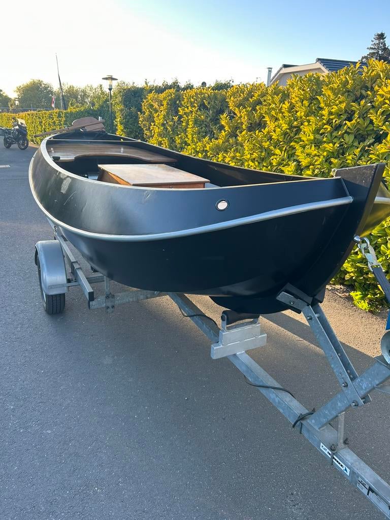 Tjotter met inboard diesel nieuwstaat 10 vaaruren, Watersport en Boten, Sloepen, Zo goed als nieuw, Polyester, Ophalen
