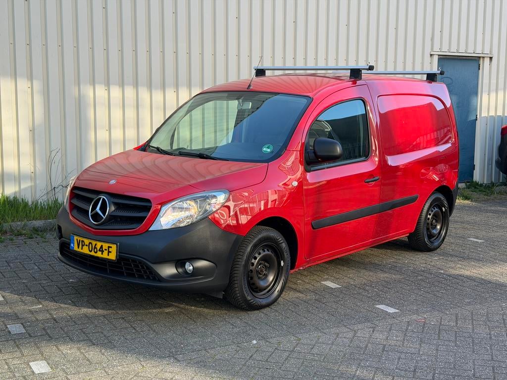 Mercedes-Benz Citan 1.5 CDI EUR5 - Trekh. - Gereedschapkluis, Voorwielaandrijving, Euro 5, Stof, 74 pk