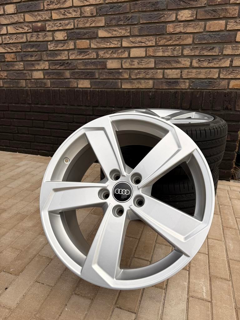 Originele 18 inch Audi Rotor S Line Velgen ZGAN A1 A3 A4 A5, 18 inch, Velg(en), Ophalen of Verzenden, Personenwagen