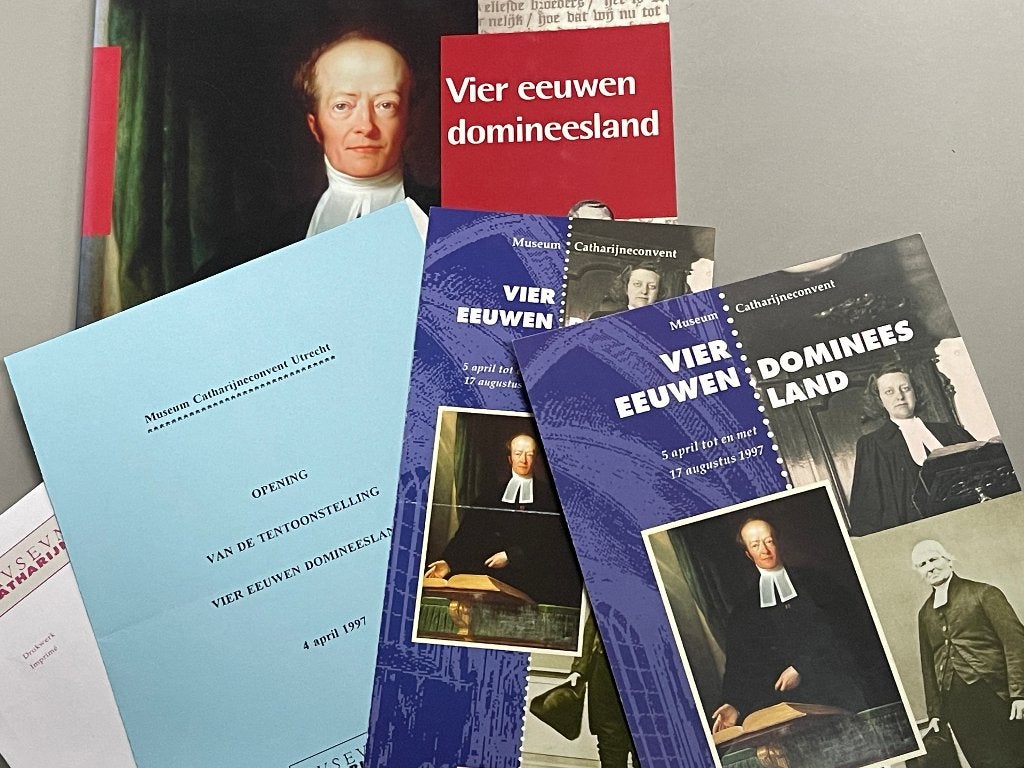 Vier eeuwen domineesland  (1997), Ophalen of Verzenden, Zo goed als nieuw, Boek, Christendom | Protestants