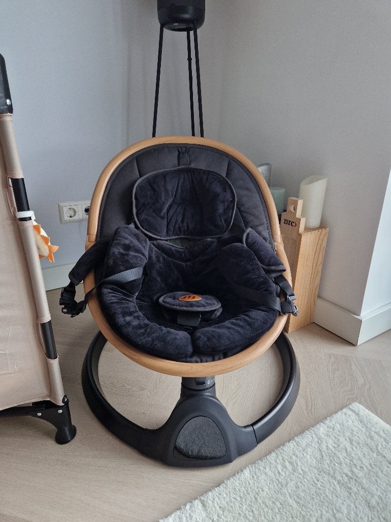MATTI elektrische babyschommel met Bluetooth en melodieën, Schommelstoel, Verstelbaar, Zo goed als nieuw, Ophalen