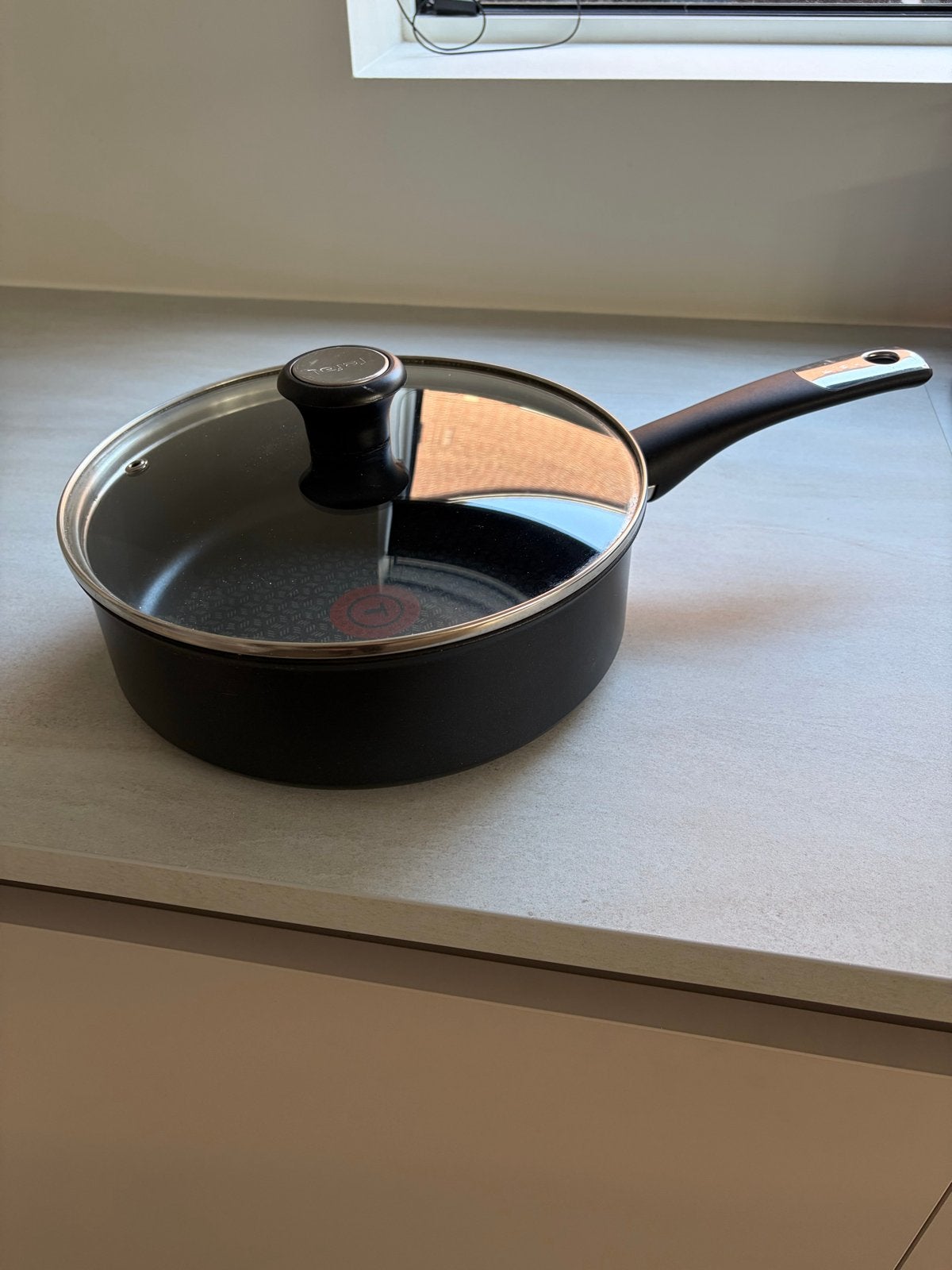 Tefal hapjespan - op te halen in Weert of Someren, Huis en Inrichting, Ophalen, Koekenpan, Tefal, Antiaanbaklaag