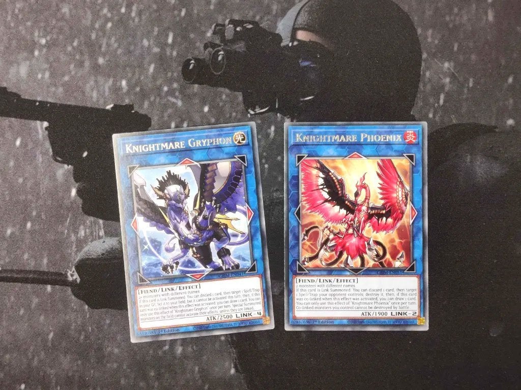 Yu-Gi-Oh! Knightmare Phoenix en Knightmare Gryphon  kaarten, Ophalen of Verzenden, Nieuw, Meerdere kaarten