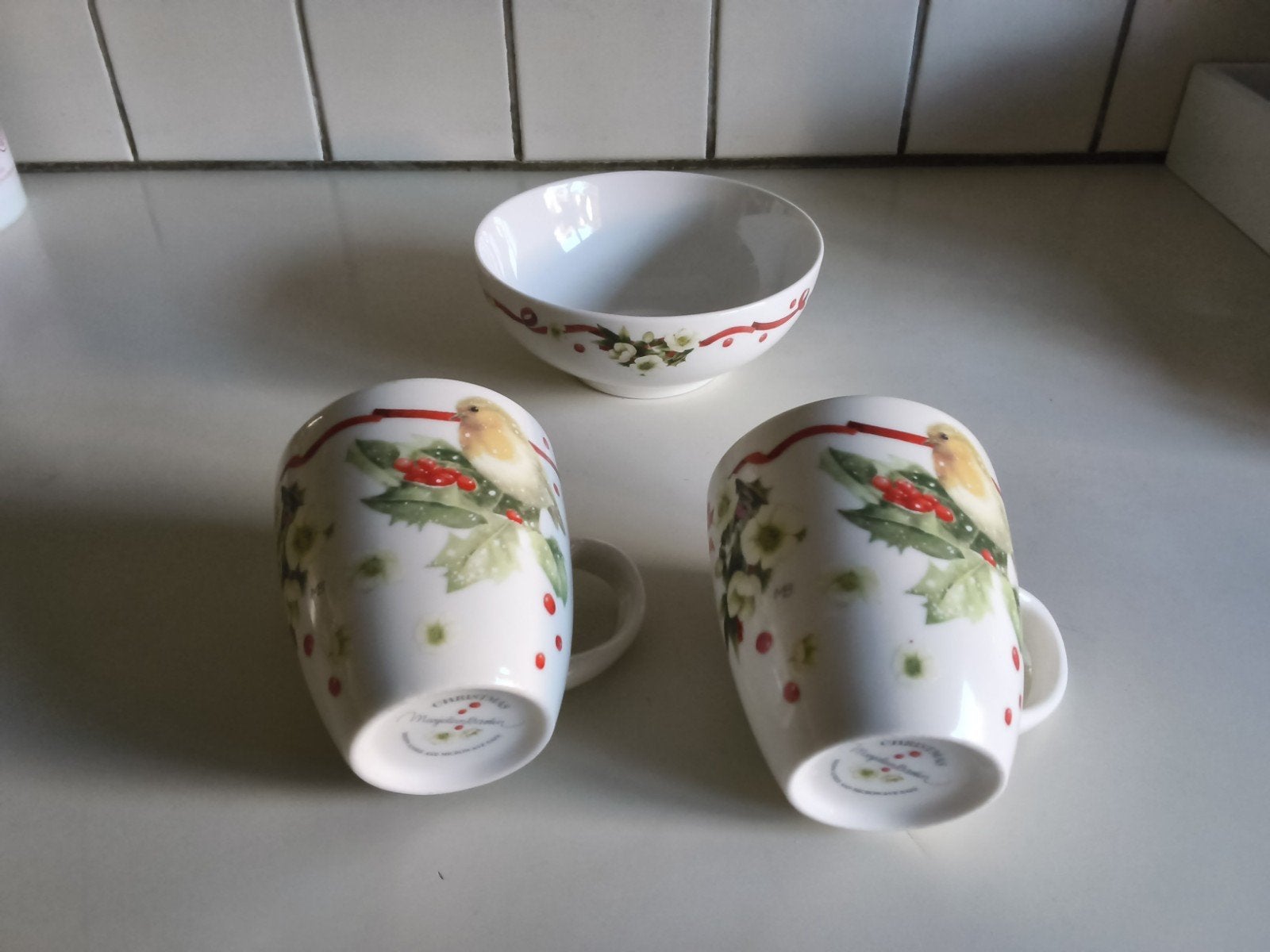 marjolein bastin  ( kerst) mokjes en schaaltje, Ophalen of Verzenden, Overige stijlen, Porselein, Schaal of Schalen