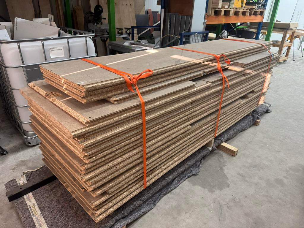 45m2 Spaanplaat Vloerplaten 38mm Wit - Mes & Groef, Gebruikt, 25 tot 50 mm, Ophalen of Verzenden, Plank