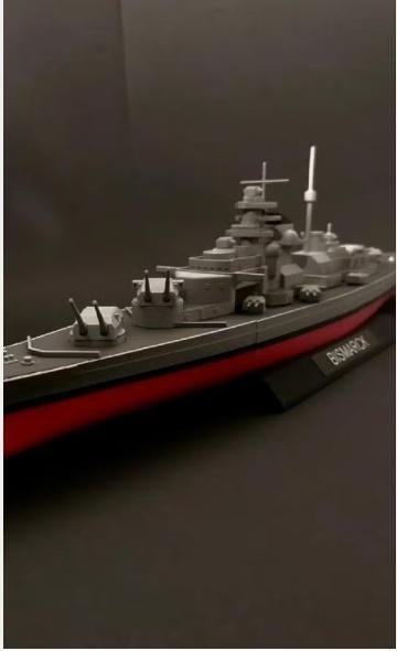 bismarck modelboot, Hobby en Vrije tijd, Modelbouw | Boten en Schepen, Ophalen of Verzenden, Zo goed als nieuw, 1:50 tot 1:200