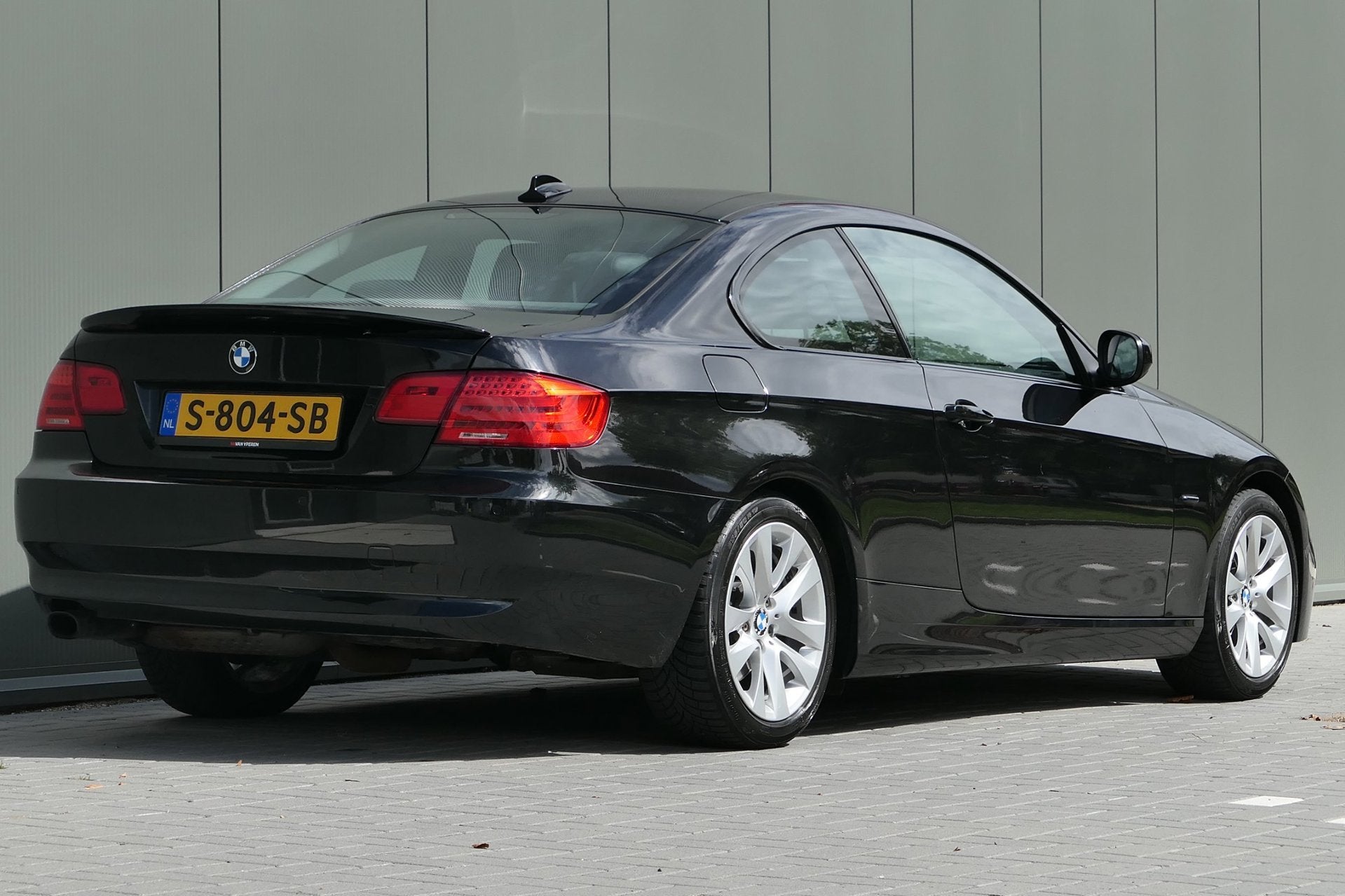 BMW 3-serie Coupé 320i Corporate Lease Business Line Sport, Auto's, BMW, Automaat, Euro 5, Zwart, 4 cilinders