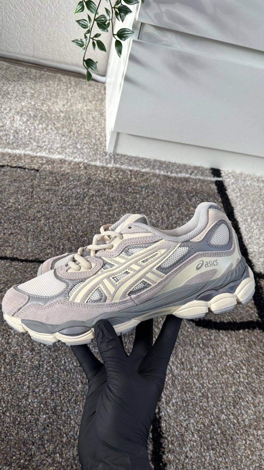 ASICS Sneakers – Crème – Nieuw & Nooit Gedragen, Ophalen of Verzenden, Nieuw, Wit