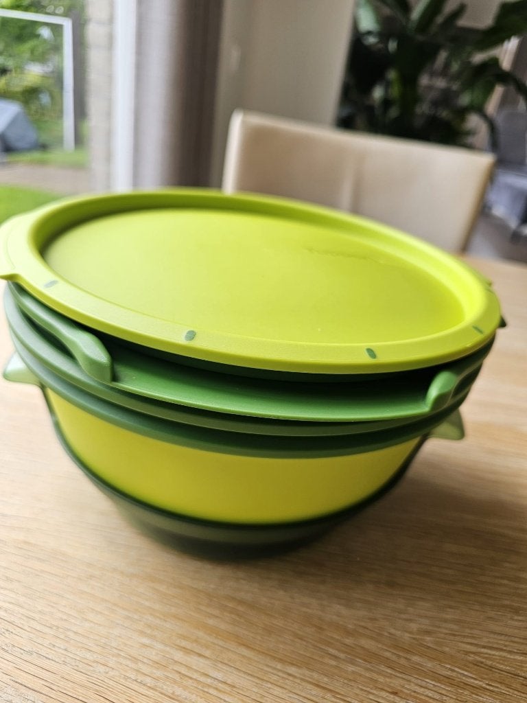 Tupperware magnetron set, Huis en Inrichting, Keuken | Tupperware, Ophalen of Verzenden, Zo goed als nieuw, Groen, Overige typen