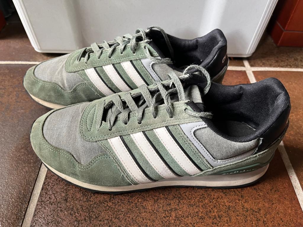 Adidas Sneakers Maat 41 1/2 - Groen, Ophalen of Verzenden, Zo goed als nieuw, Schoenen