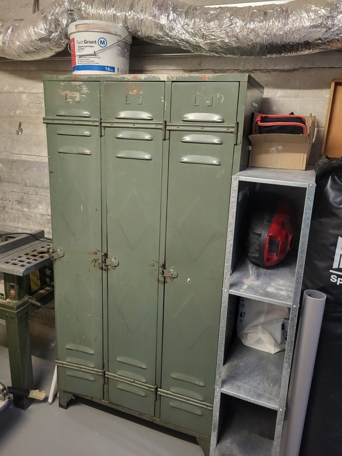 Vintage metalen locker met 3 deuren, industrieel design, Ophalen, Gebruikt, Industrieel, Vintage, Loft