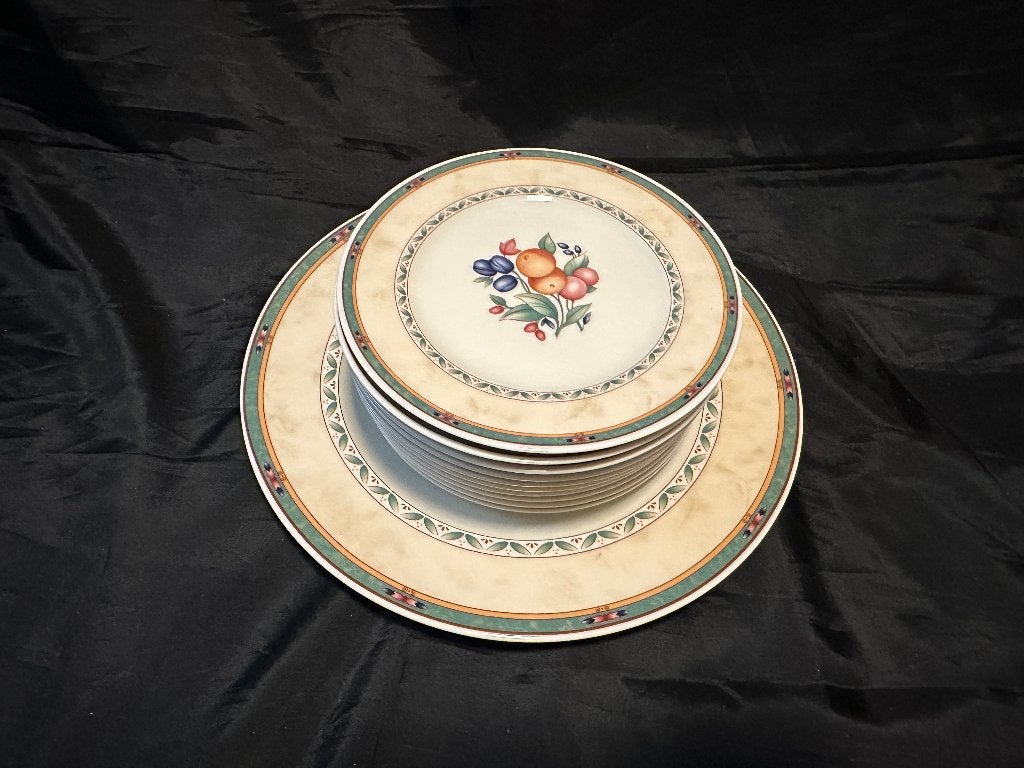 Vintage Grote gebakschotel (30,5 cm) met 10 kleinere, Gebruikt, Ophalen of Verzenden, Bord(en), Overige stijlen