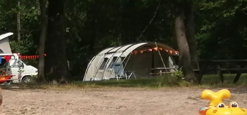 Outwell Bear Lake 6 tunneltent - Ruime gezinstent, Caravans en Kamperen, Ophalen of Verzenden, Gebruikt, Tot en met 6