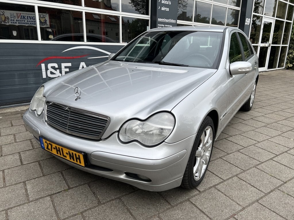 Mercedes-Benz C-Klasse 200 CDI Classic (bj 2001, automaat), Automaat, 116 pk, Bedrijf, Diesel