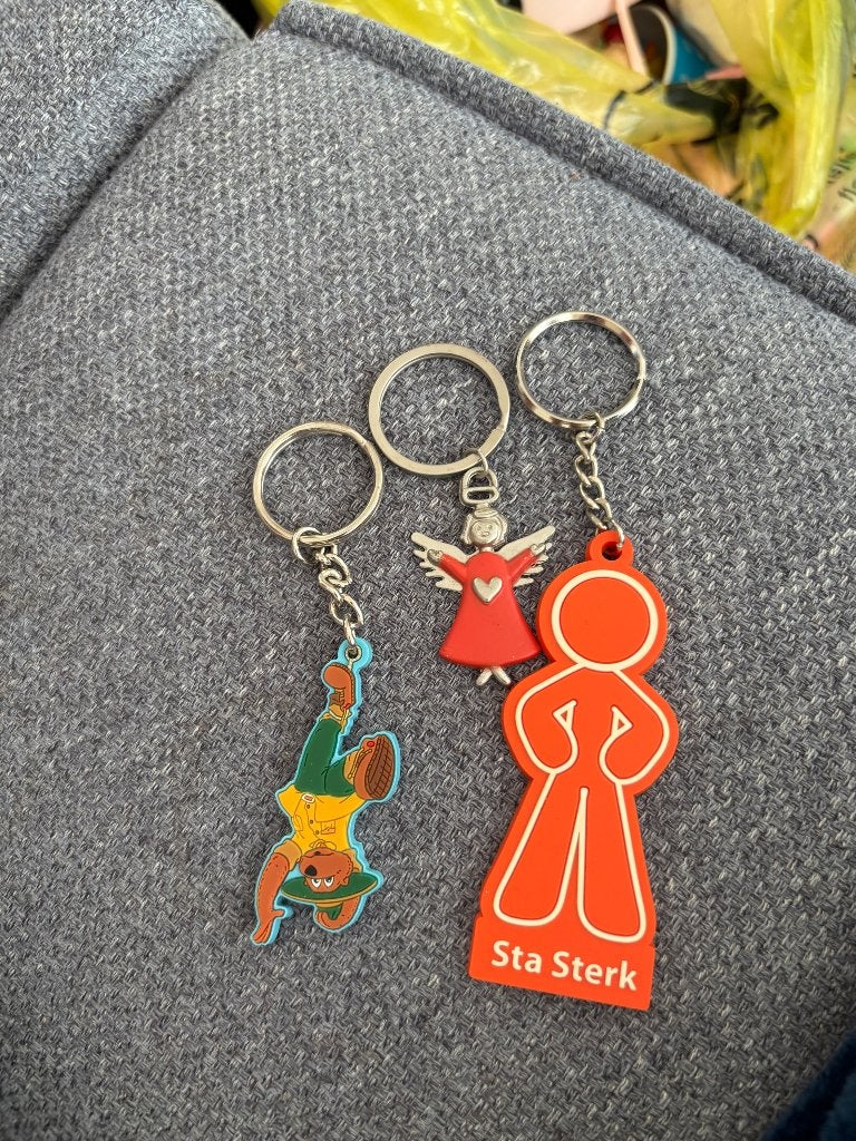 Sleutelhangers waaronder Bollo en paardje Bieden, Ophalen, Zo goed als nieuw, Overige typen