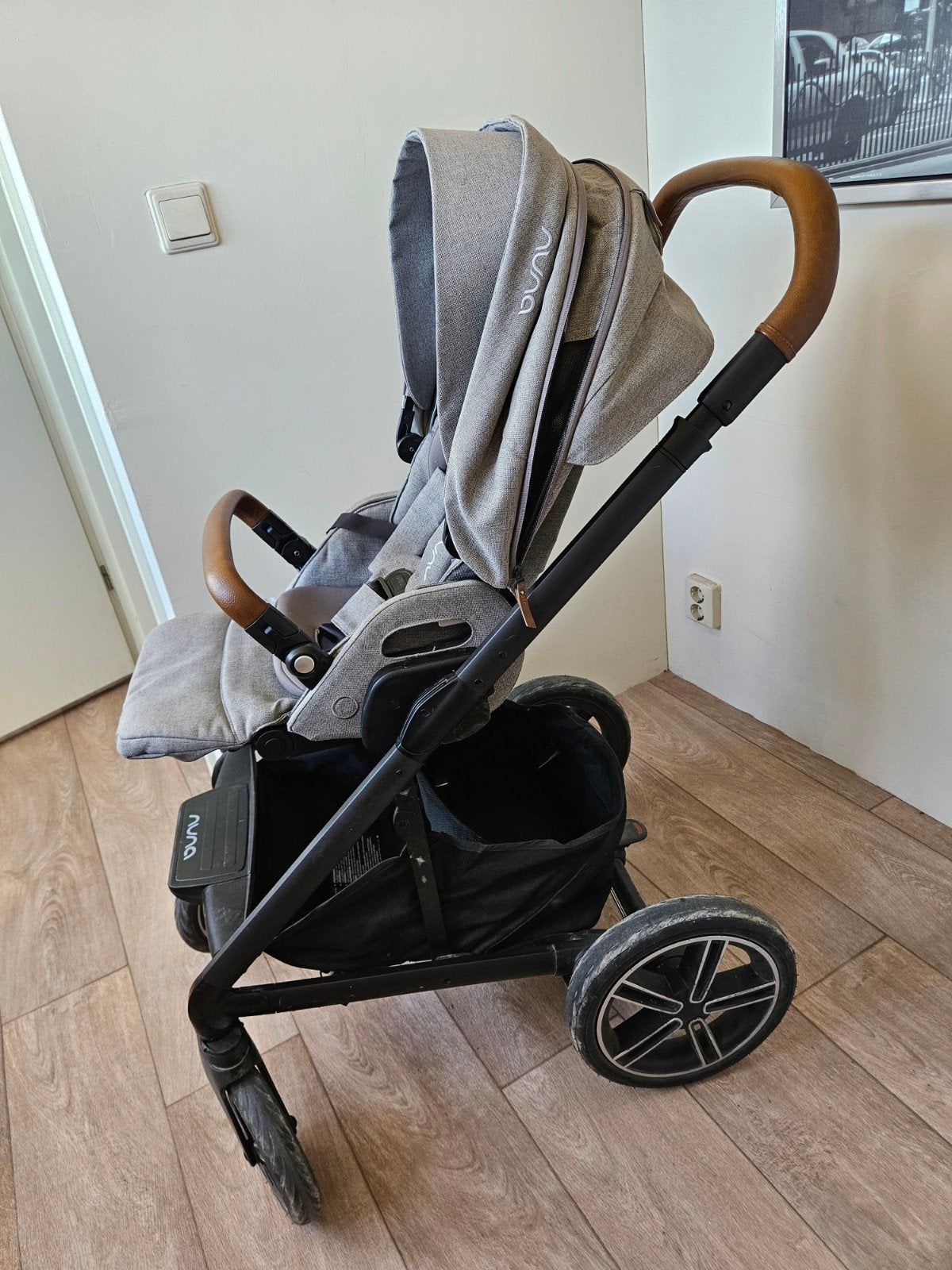 Nuna Mixx Next kinderwagen, Zo goed als nieuw, Combiwagen, Verstelbare duwstang, Ophalen