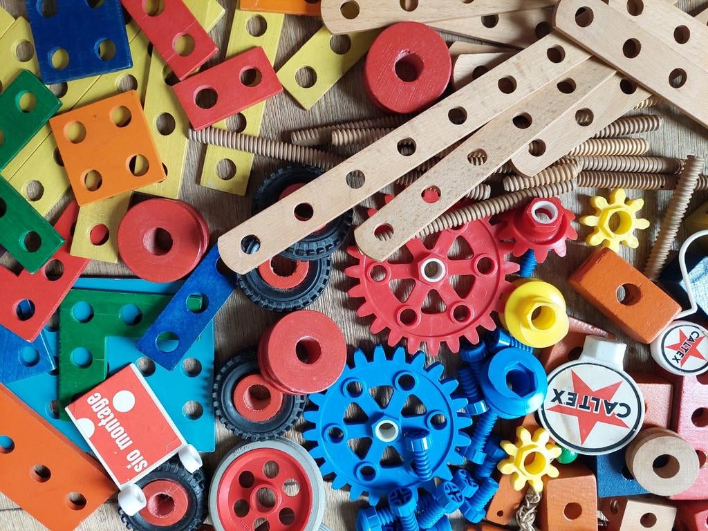Vintage Sio Montage en BILOtoy BILOfix constructie speelgoed, Kinderen en Baby's, Speelgoed | Bouwstenen, Gebruikt, Ophalen of Verzenden