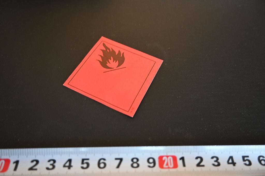 sticker klein pictogram label brandbaar, Ophalen, Zo goed als nieuw