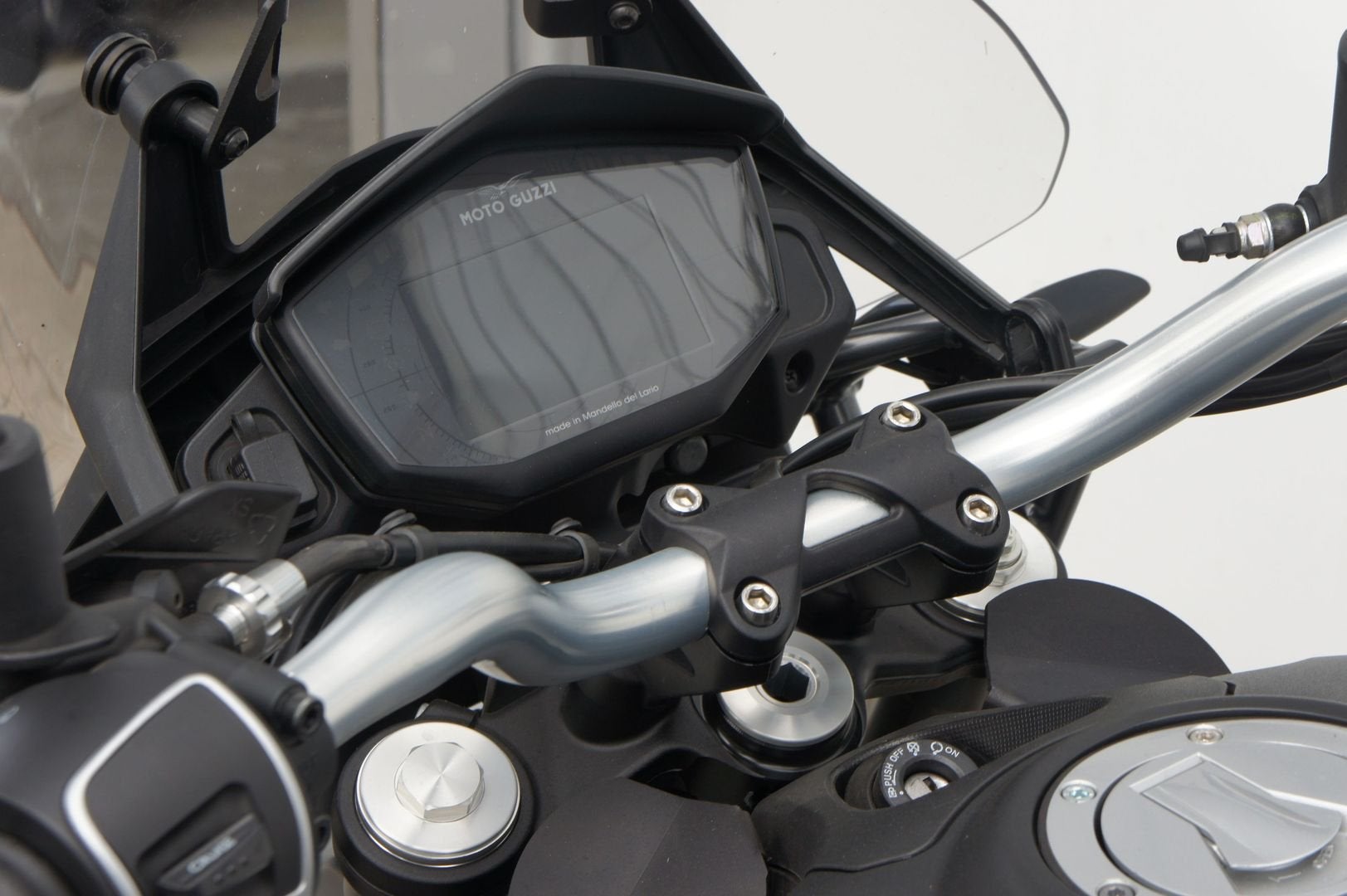 MOTO GUZZI V 85 TT (bj 2020) 11,959 km, 853 cc, 2 cilinders, Motorrijbewijs A, Bedrijf