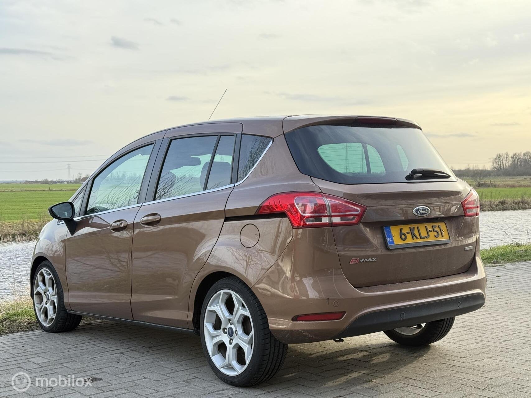 Ford B-Max 1.0 EcoBoost Titanium| Airco| Cruise| Pano| APK, Auto's, Voorwielaandrijving, Euro 5, Gebruikt, 750 kg