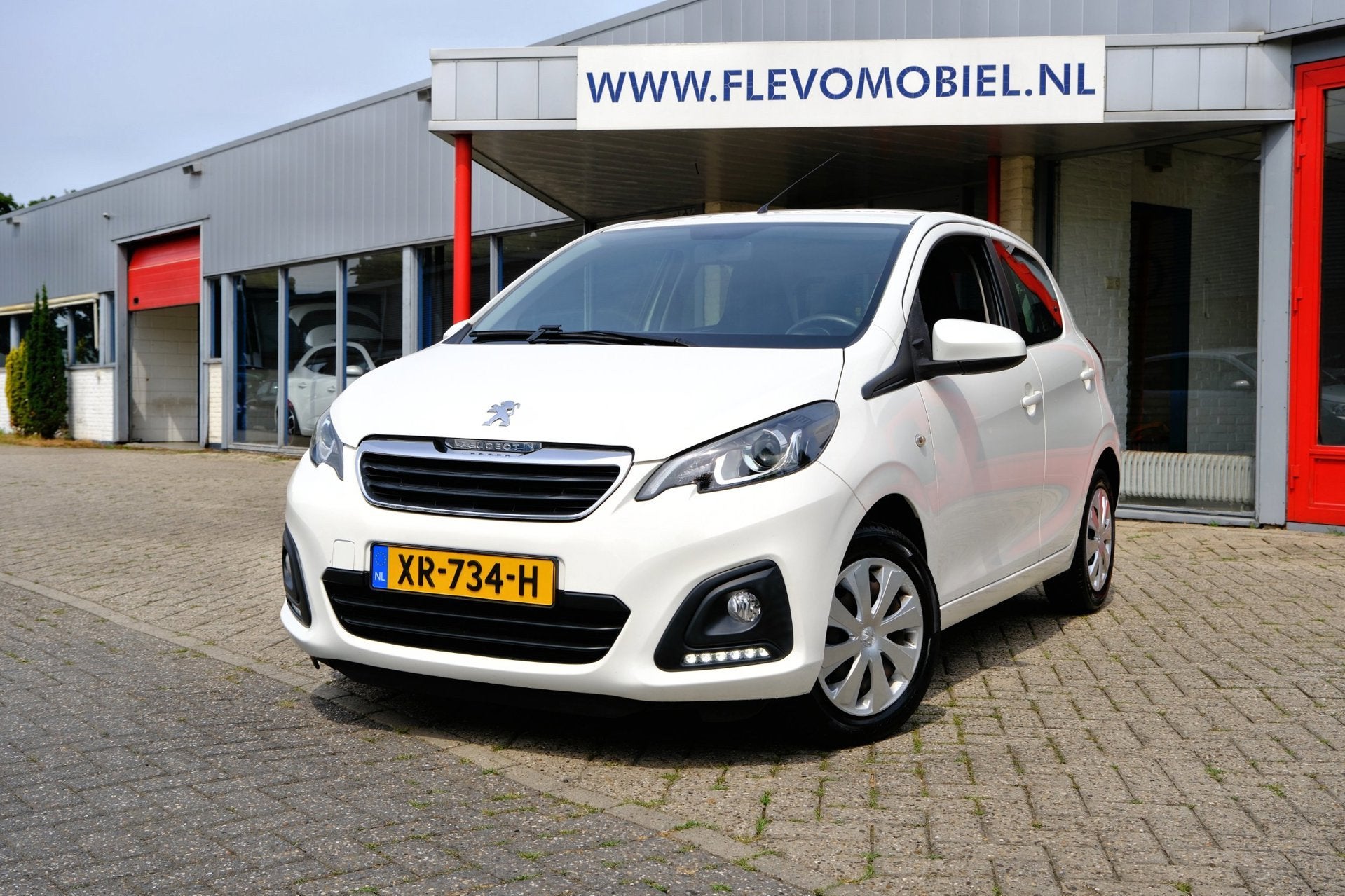 Peugeot 108 1.0 e-VTi Active TOP! 5-drs Airco|LED dagrij, Auto's, Peugeot, Voorwielaandrijving, Stof, Gebruikt, Euro 6
