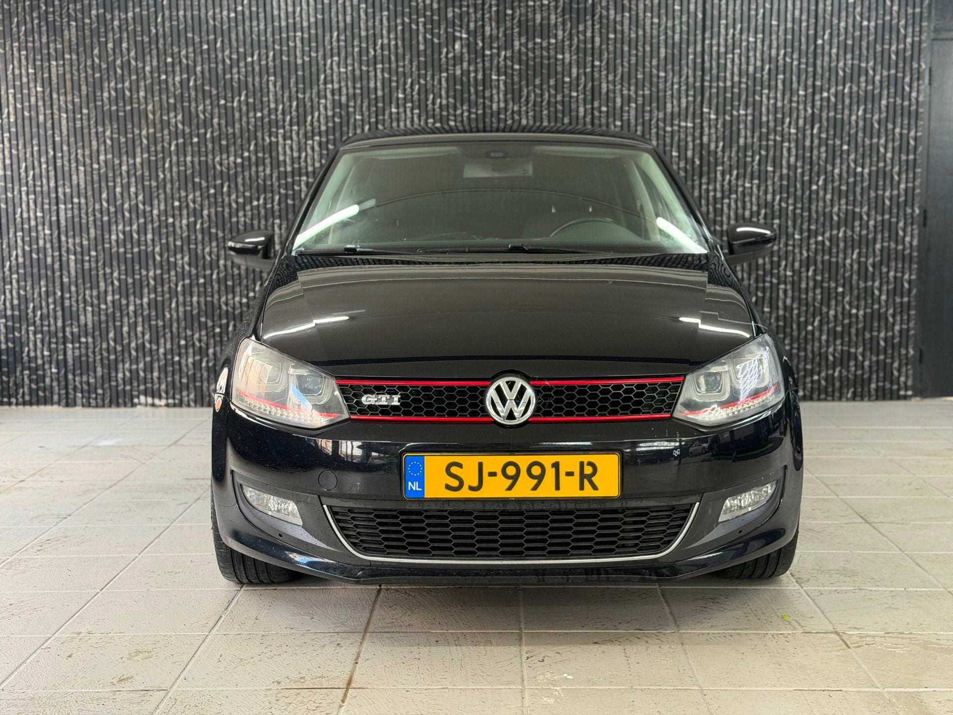 Volkswagen Polo 1.4-16V Highline, Auto's, 86 pk, 4 cilinders, Zwart, Bedrijf