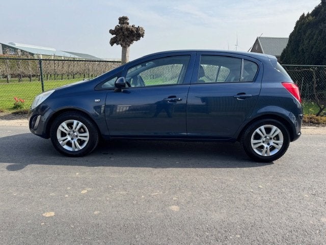 Opel Corsa 1.2-16V AIRCO / 5DEURS, Voorwielaandrijving, Euro 5, Gebruikt, 4 cilinders