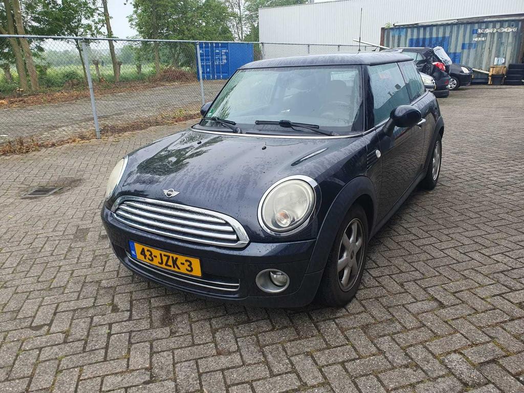Mini Mini 1.6 Cooper Chili , 43-JZK-3, Auto's, Mini, Voorwielaandrijving, Gebruikt, 750 kg, 4 cilinders