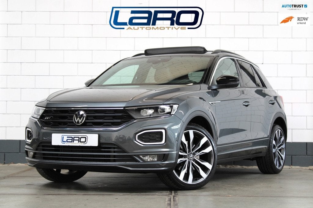 Volkswagen T-Roc 1.5 TSI 3x R-Line | Pano Virtual Camera ACC, Euro 6, 4 cilinders, 150 pk, Automatische klimaatregeling