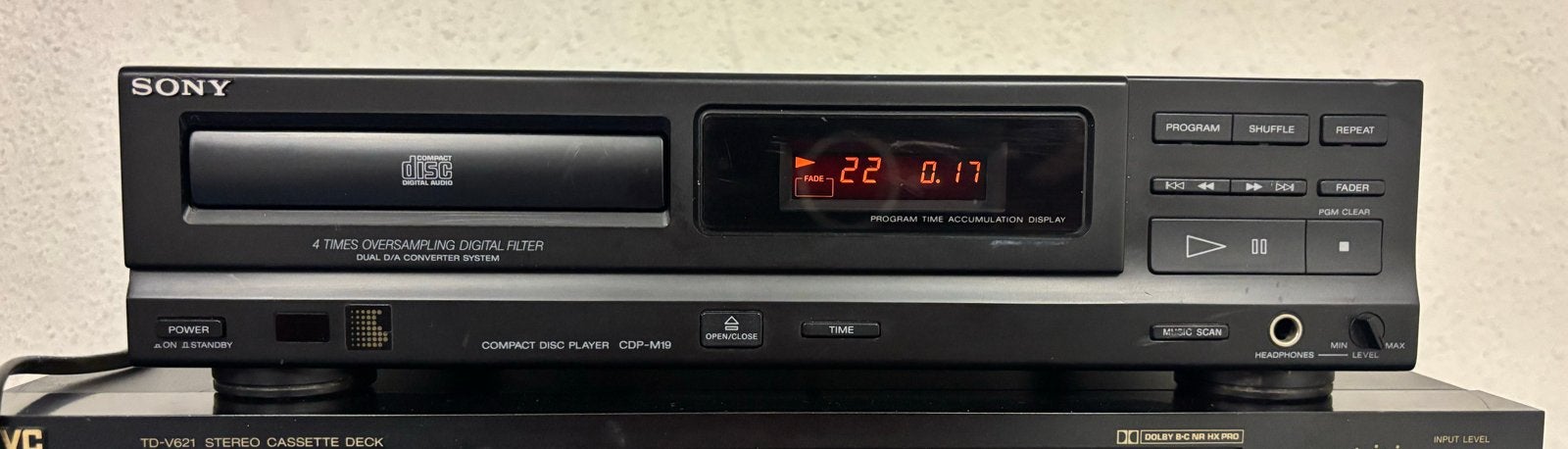 Sony CD-speler CDP-M19 met afstandsbediening, Ophalen of Verzenden, Gebruikt, Sony