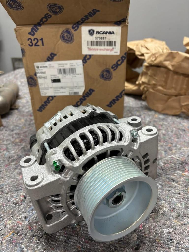 Scania dynamo NIEUW, Ophalen, Nieuw