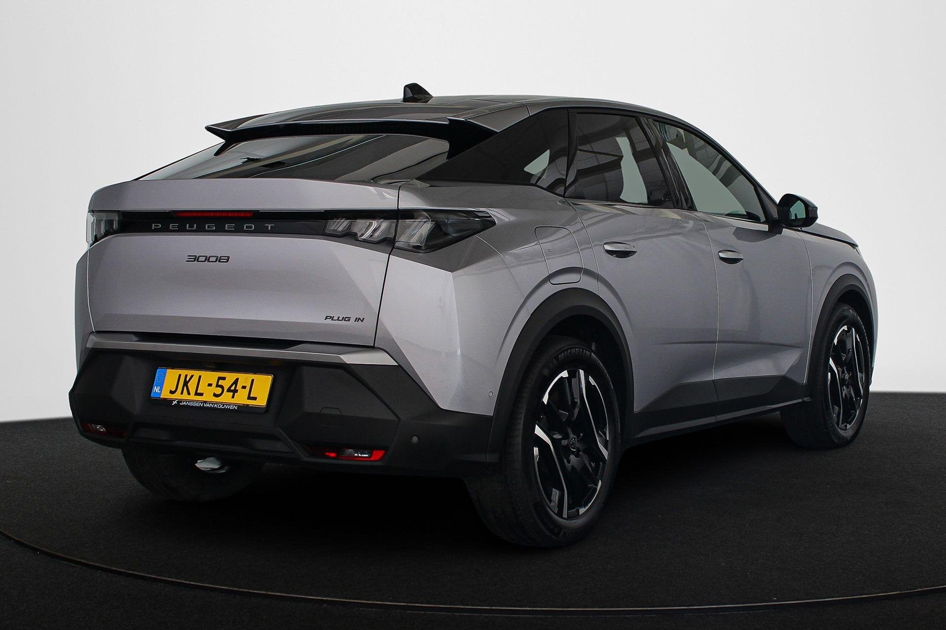 Peugeot 3008 1.6 plug-in Hybrid 195 Allure /Navi / Camera /, Auto's, 1550 kg, 4 cilinders, Leder en Stof, Nieuw