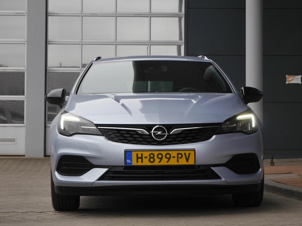 Opel Astra Sports Tourer 1.2 Edition 2020 | Stoel en stuurve, Auto's, Opel, Voorwielaandrijving, Stof, 1199 cc, Origineel Nederlands