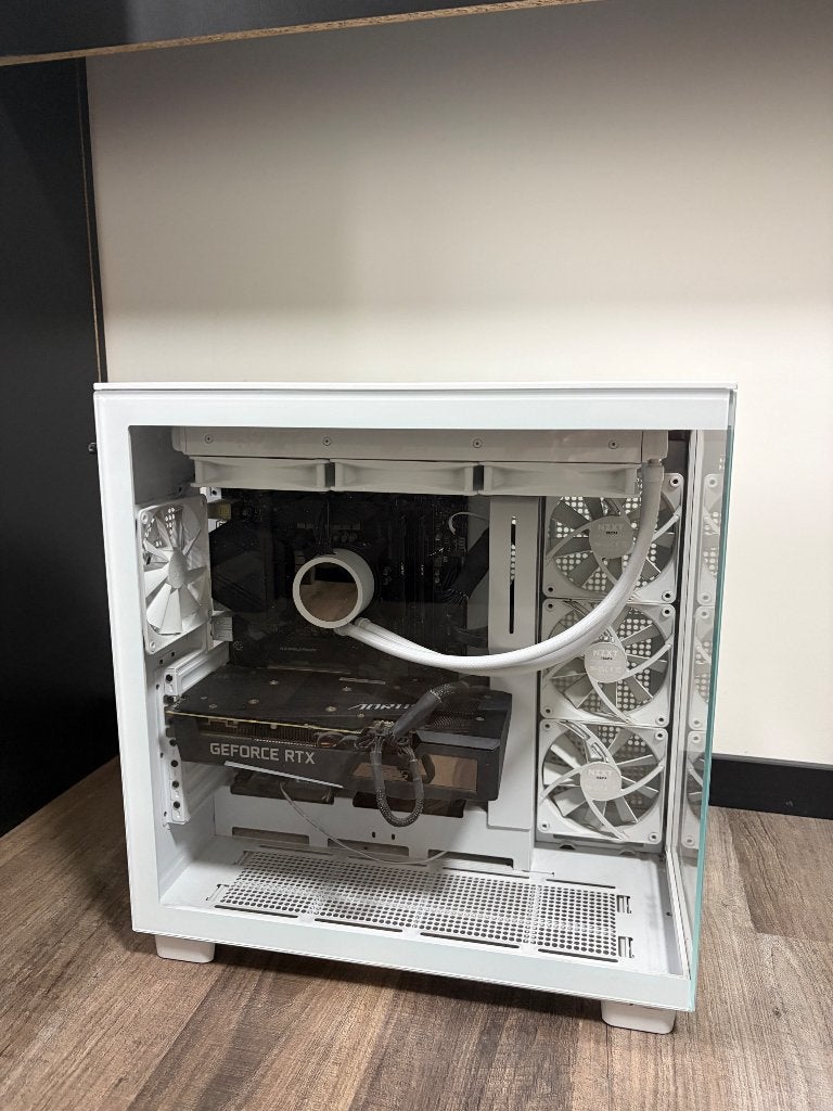 Zelfgebouwde pc, Zelf gebouwde pc, Ophalen of Verzenden, Zo goed als nieuw, SSD