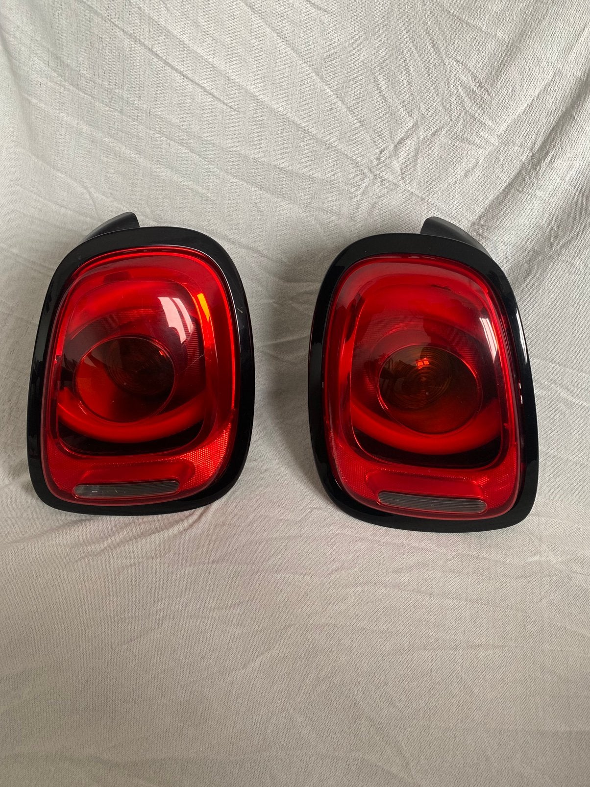 Originele Achterlichten Mini f56 incl. zwarte sierrand., Auto-onderdelen, Ophalen of Verzenden, Mini