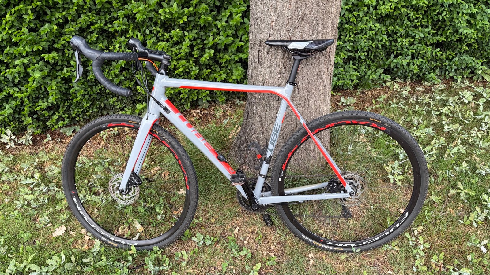 Cube Cross Race Pro Cyclocrossfiets - Zo goed als nieuw, Fietsen en Brommers, 28 inch, Heren, Aluminium, Zo goed als nieuw